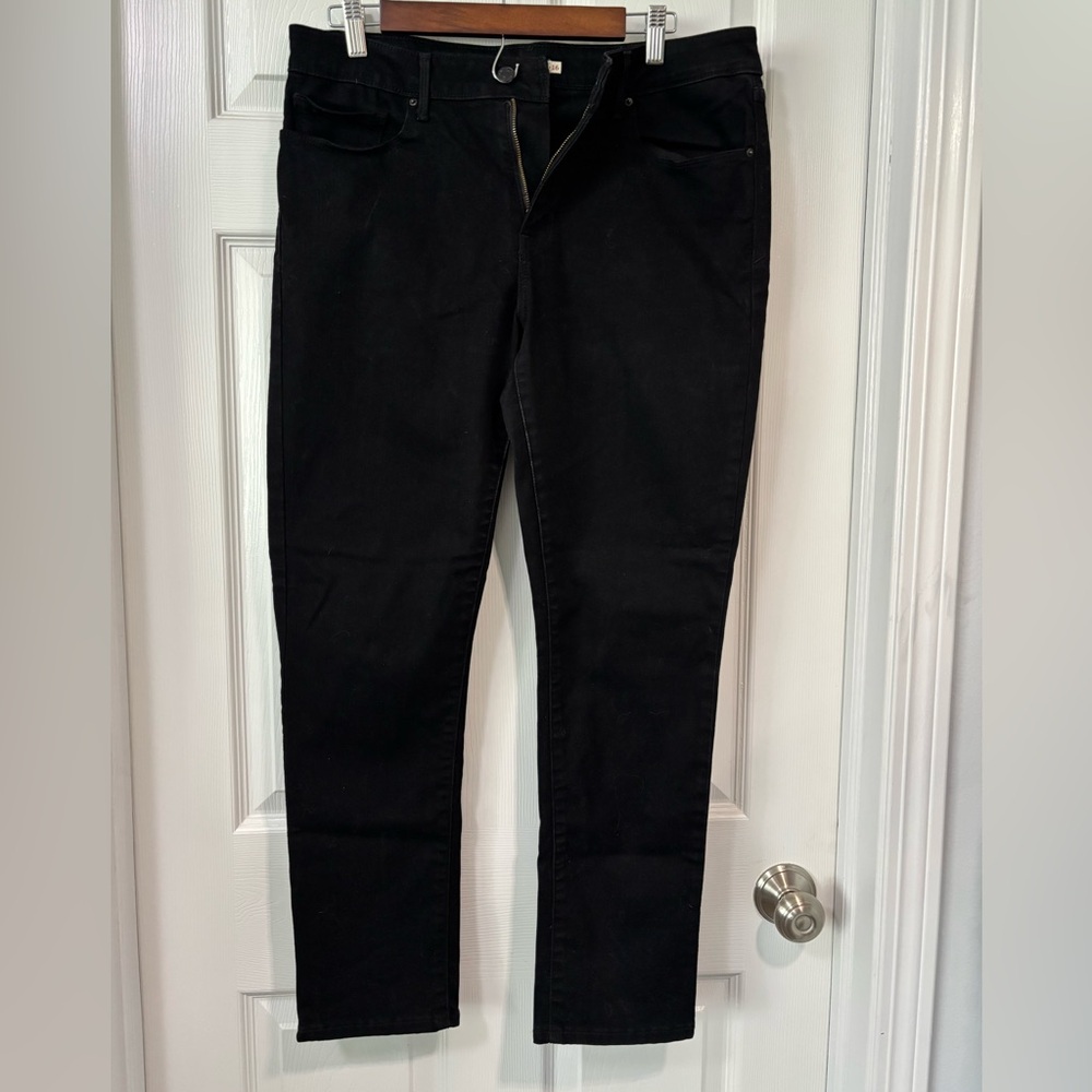 Levi's Black Skinny Jeans Classic Fit
